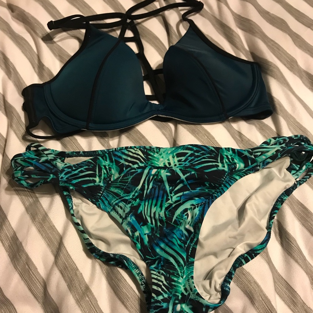 VS Bikini
